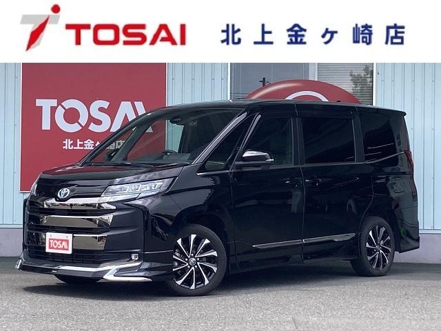 Toyota NOAH 2023 — фото автомобиля