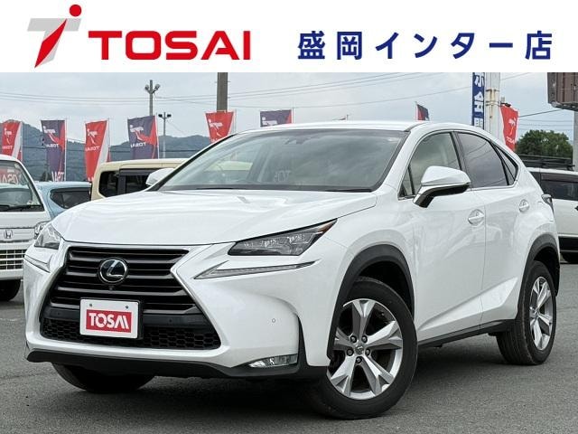 Lexus NX 2015 — фото автомобиля 1