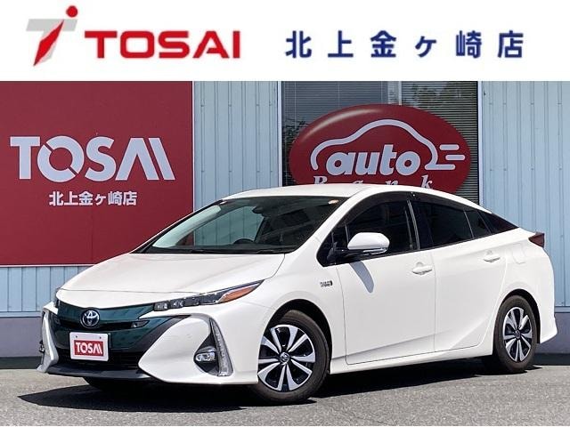 Toyota PRIUS PHV 2018 — фото автомобиля 1