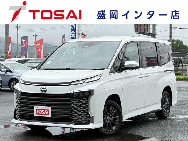 Toyota VOXY 2024 — фото автомобиля 1
