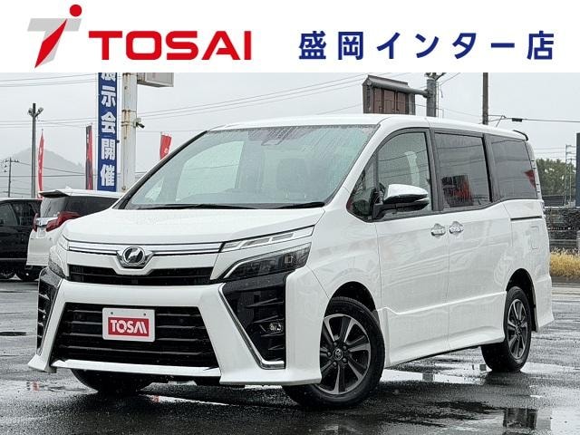 Toyota VOXY 2019 — фото автомобиля 1