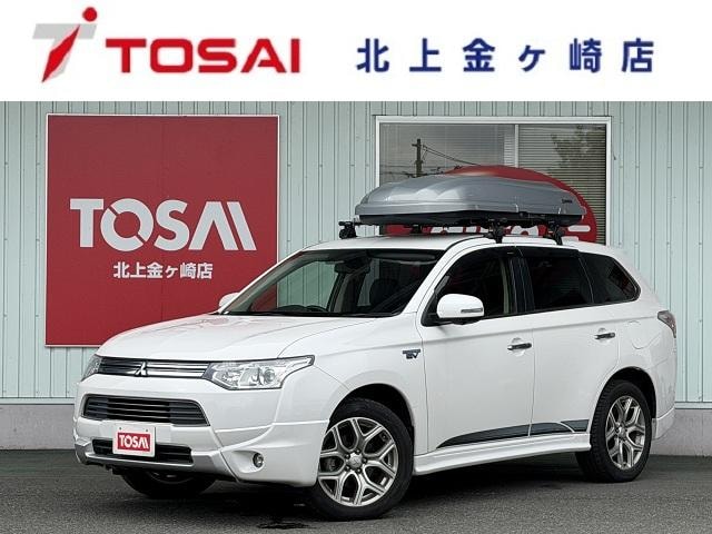 Mitsubishi OUTLANDER PHEV 2013 — фото автомобиля 1