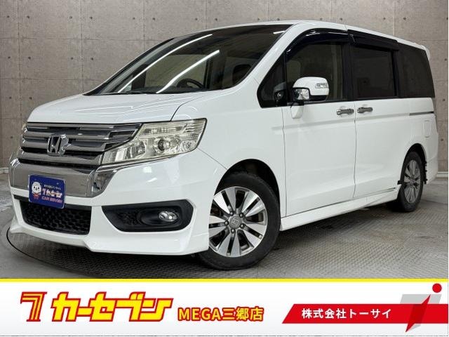 Honda STEPWAGON SPADA 2013 — фото автомобиля 1