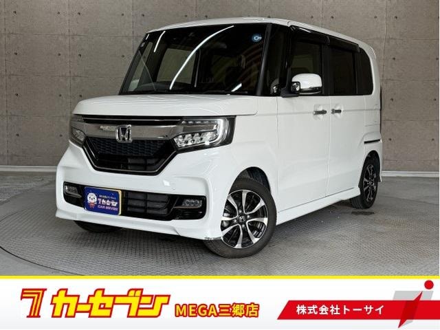 Honda N-BOX CUSTOM 2018 — фото автомобиля 1