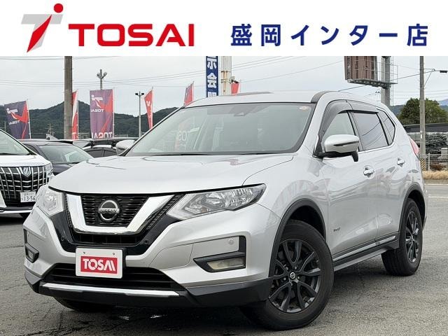 Nissan X-TRAIL 2021 — фото автомобиля