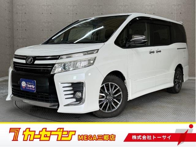 Toyota VOXY 2015 — фото автомобиля 1