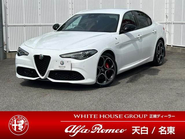 Alfa Romeo GIULIA 2023 — фото автомобиля