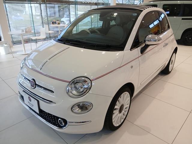 Fiat 500C 2021 — фото автомобиля