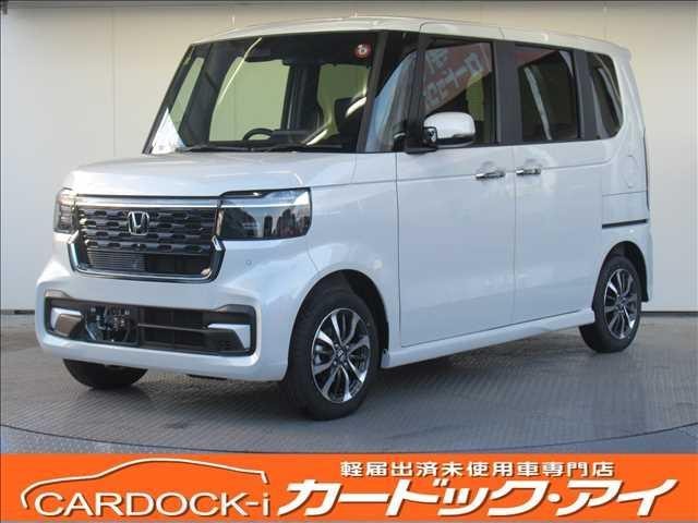Honda N-BOX CUSTOM 2023 — фото автомобиля 1