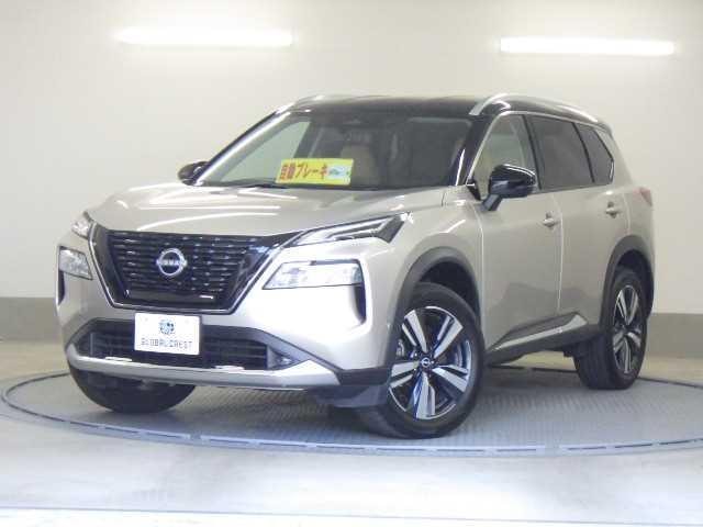 Nissan X-TRAIL 2023 — фото автомобиля 1