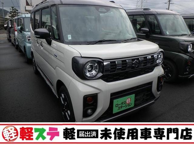 Suzuki SPACIA GEAR 2025 — фото автомобиля 1