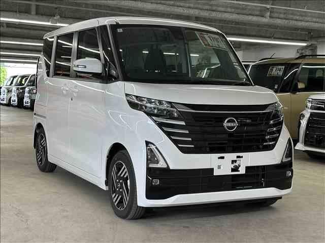 Nissan ROOX 2024 — фото автомобиля