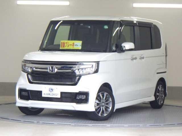 Honda N-BOX CUSTOM 2022 — фото автомобиля 1