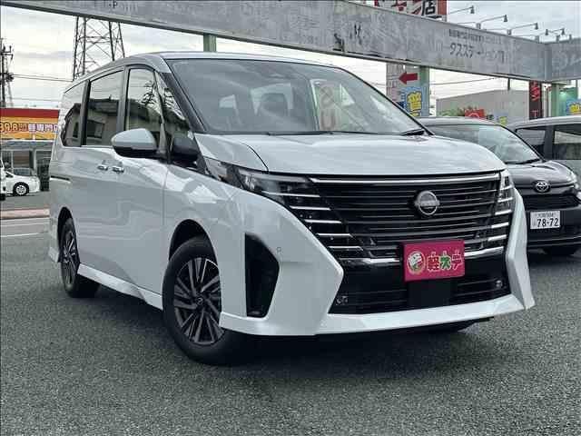 Nissan SERENA 2025 — фото автомобиля 1