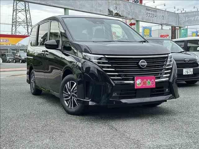 Nissan SERENA 2025 — фото автомобиля 1
