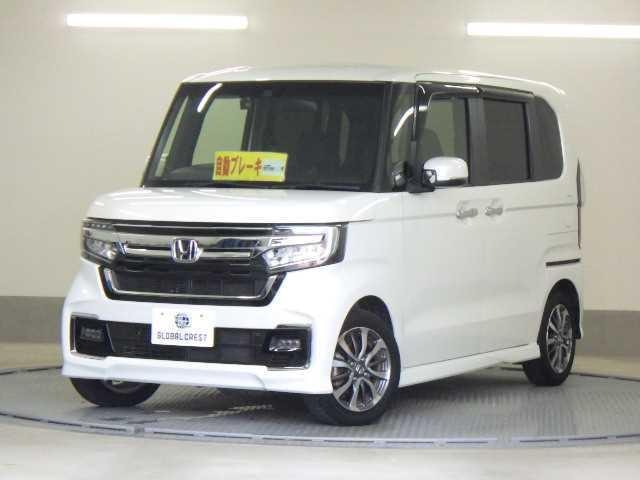 Honda N-BOX CUSTOM 2022 — фото автомобиля 1
