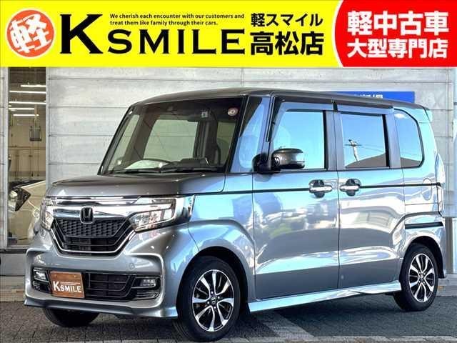 Honda N-BOX CUSTOM 2018 — фото автомобиля 1