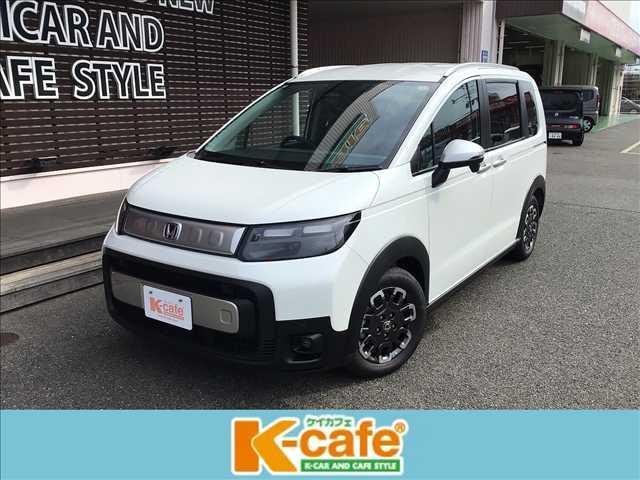 Honda FREED 2025 — фото автомобиля 1