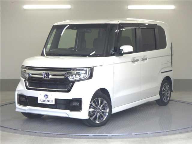 Honda N-BOX CUSTOM 2022 — фото автомобиля 1