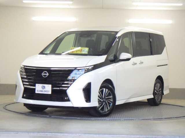 Nissan SERENA 2023 — фото автомобиля 1