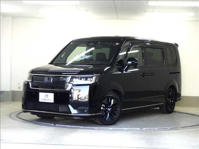 Honda STEPWAGON 2023 — фото автомобиля 1