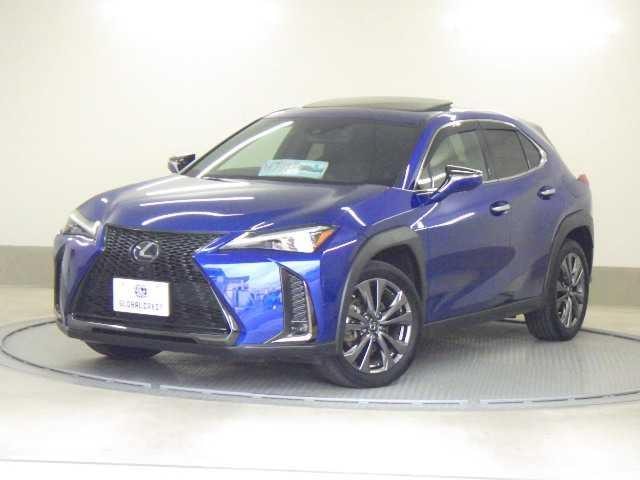 Lexus UX 2020 — фото автомобиля 1