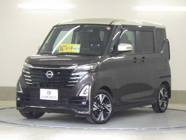 Nissan ROOX 2025 — фото автомобиля 1