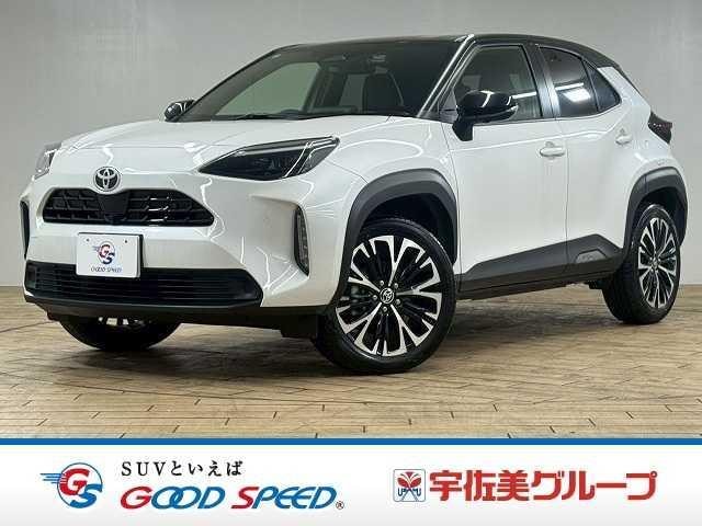 Toyota YARIS CROSS 2025 — фото автомобиля