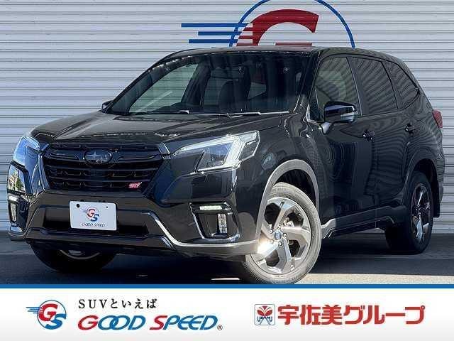 Subaru FORESTER 2022 — фото автомобиля 1