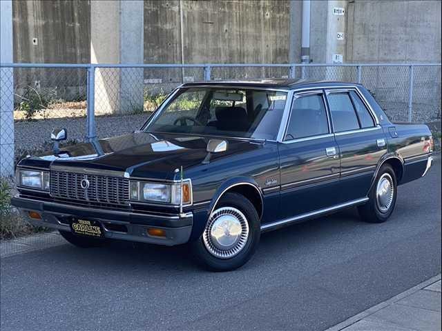 Toyota CROWN 1983 — фото автомобиля 1