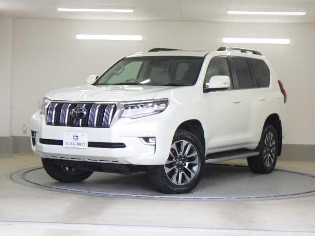 Toyota LAND CRUISER PRADO 2023 — фото автомобиля 1