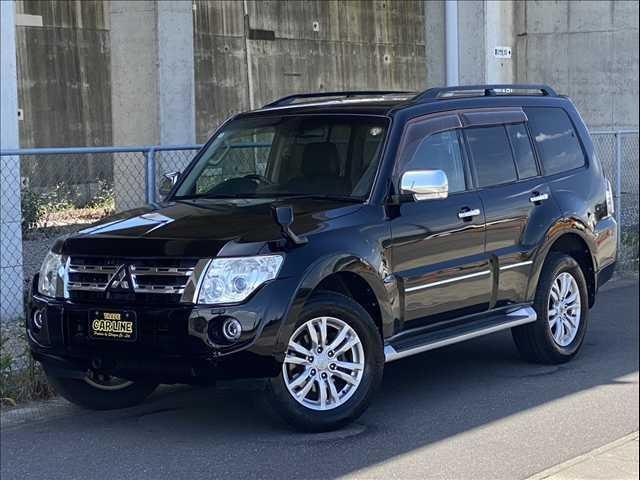 Mitsubishi PAJERO 2012 — фото автомобиля