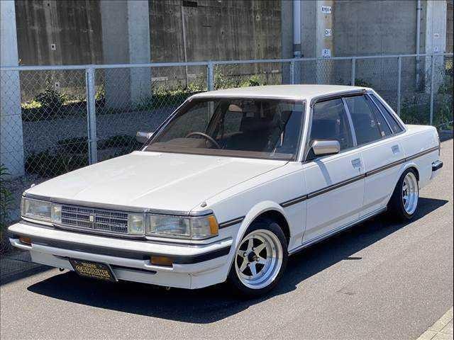 Toyota MARK II 1987 — фото автомобиля 1