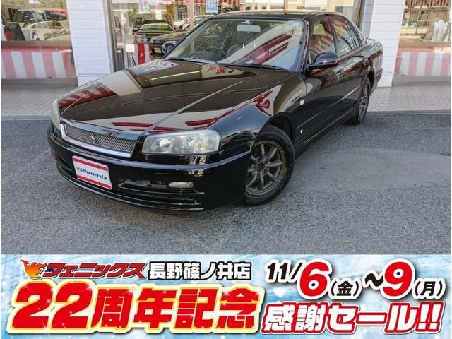 Nissan SKYLINE 2001 — фото автомобиля 1