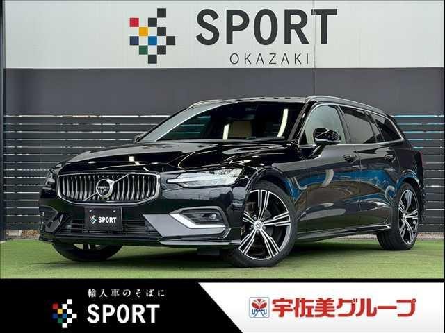Volvo V60 2019 — фото автомобиля 1