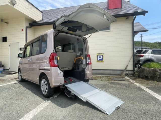 Daihatsu TANTO 2016 — фото автомобиля 1