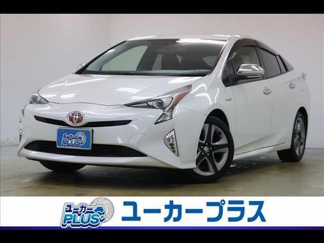 Toyota PRIUS 2016 — фото автомобиля 1