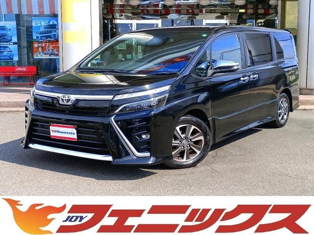 Toyota VOXY 2021 — фото автомобиля 1