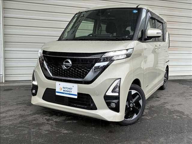 Nissan ROOX 2022 — фото автомобиля 1