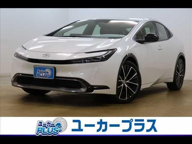Toyota PRIUS 2023 — фото автомобиля 1