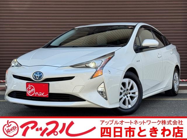 Toyota PRIUS 2016 — фото автомобиля 1