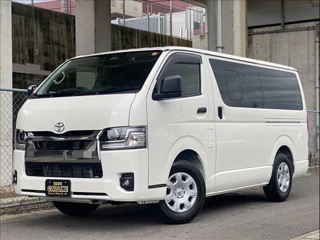 Toyota HIACE VAN 2026 — фото автомобиля 1