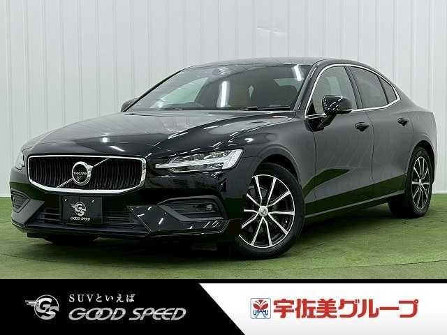 Volvo S60 2019 — фото автомобиля 1