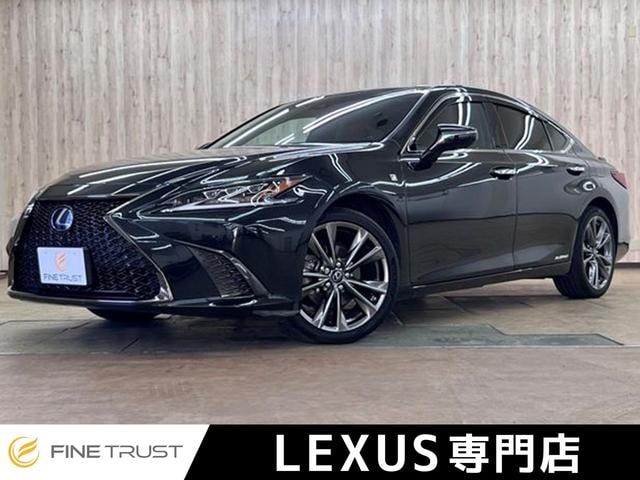 Lexus ES 2020 — фото автомобиля 1