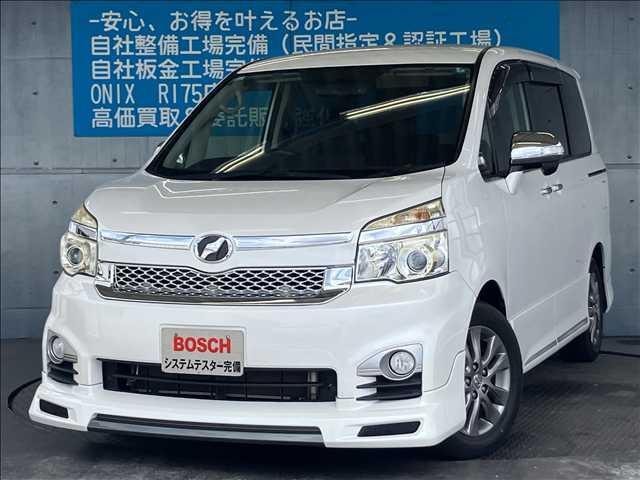 Toyota VOXY 2013 — фото автомобиля 1