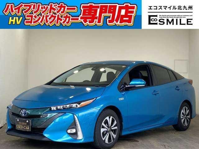 Toyota PRIUS PHV 2017 — фото автомобиля 1
