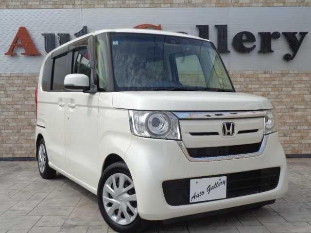 Honda N-BOX 2018 — фото автомобиля 1