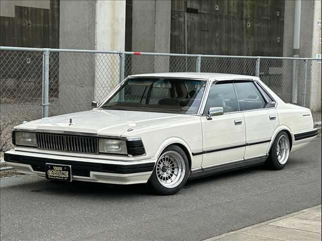 Nissan CEDRIC 1983 — фото автомобиля 1