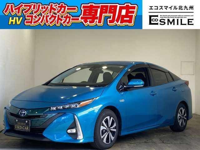 Toyota PRIUS PHV 2017 — фото автомобиля 1