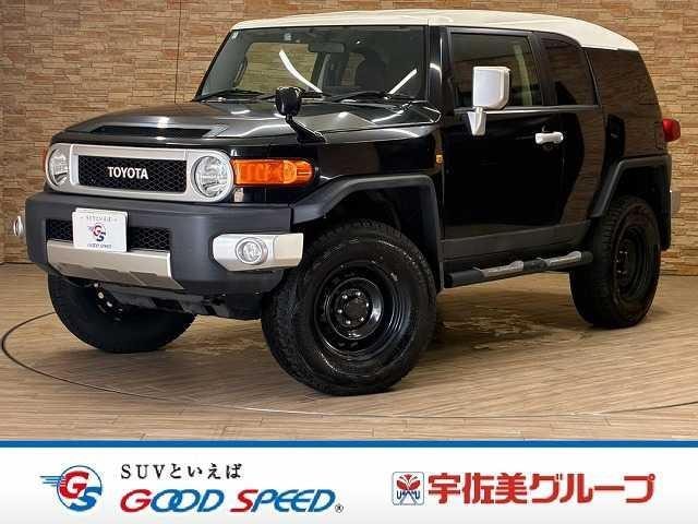 Toyota FJ CRUISER 2016 — фото автомобиля